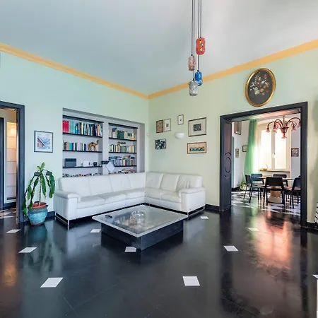 Apartment Nervi Sea Front - Happy